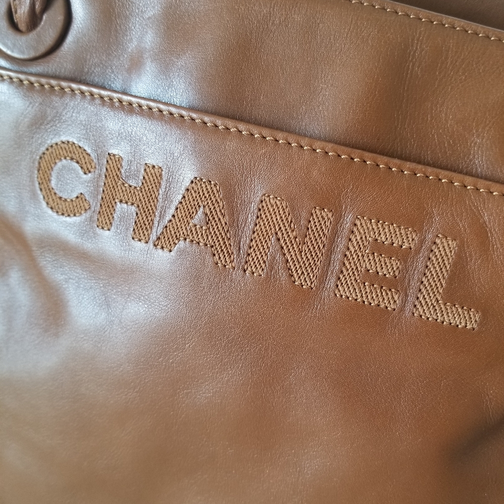 Sale! Vintage Chanel  tassel shoulder bag - Picture 15 of 16